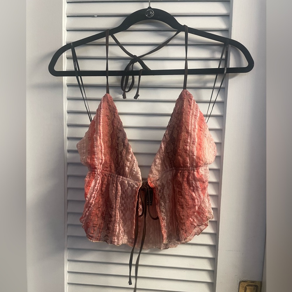 Forever 21/XXI Festival Tie Front Halter Peplum Top in Delicate Sunset Ombre